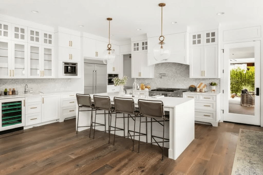 Enhance lighting, sharpness, natural color balance